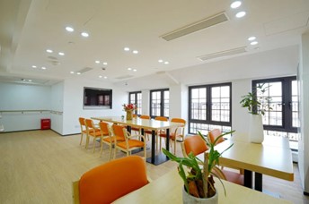 上海养老院排名：慧享福·益福荟颐养院，认知症照护+文娱活动丰富